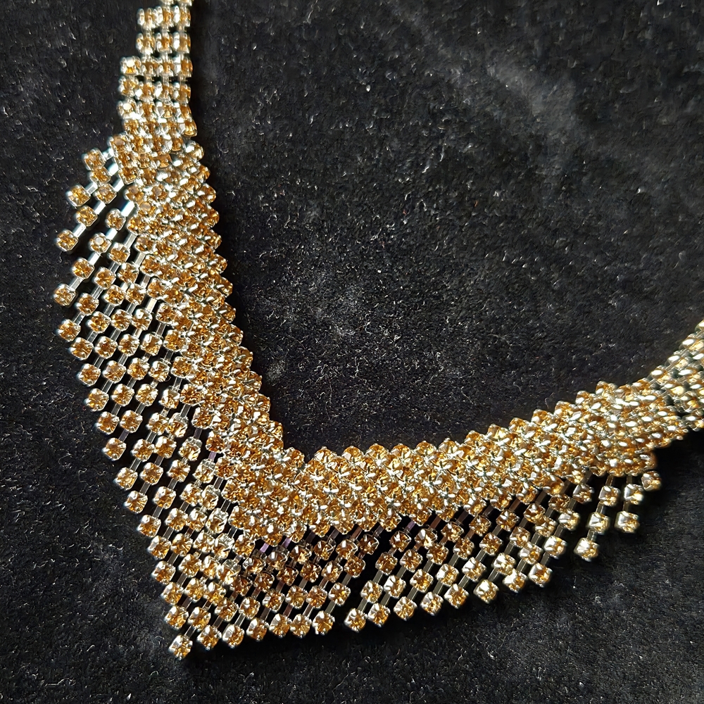 Sparkling Champagne Colored Rhinestone Collar/Bib Necklace in Silver Tone - Picture 2 of 15